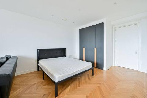Studio to rent, Southwark Bridge Road, Elephant and Castle, London, SE1