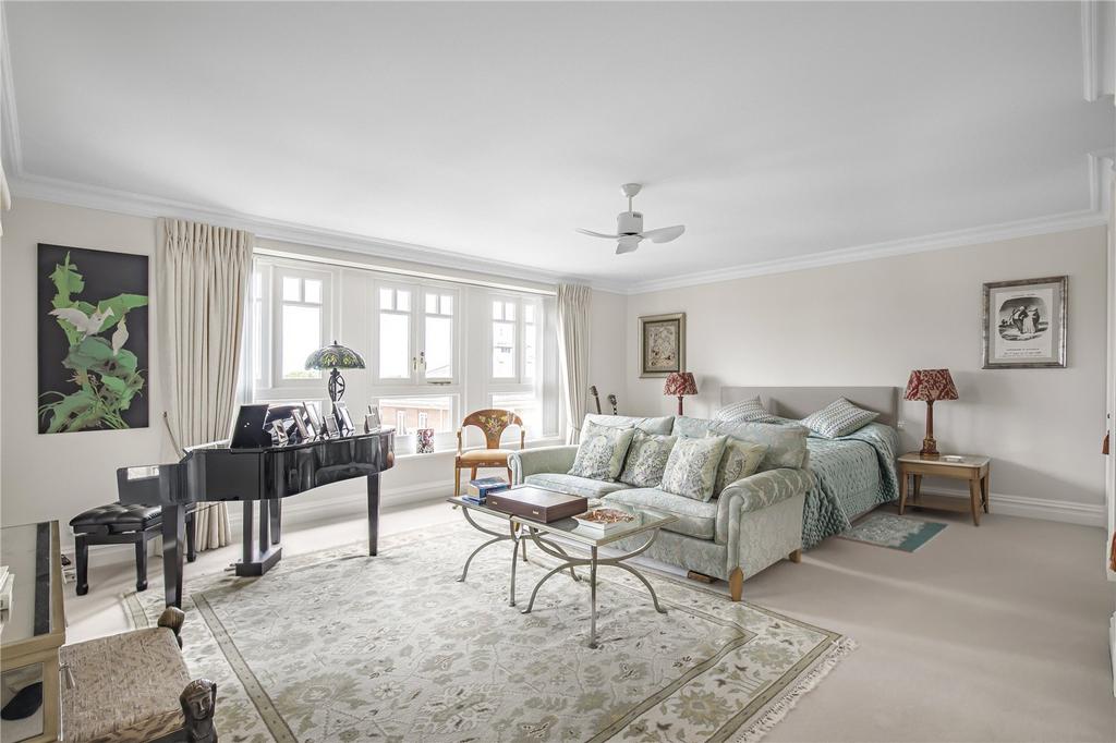 Principal Bedroom