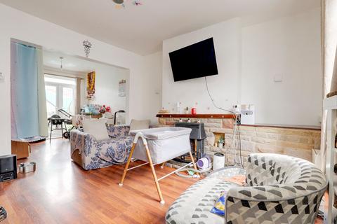 2 bedroom terraced house for sale, Rydal Grove, Nottingham NG6