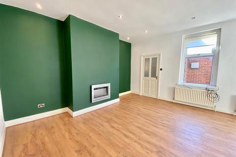 2 bedroom apartment to rent, Station Road, Bill Quay, Gateshead
