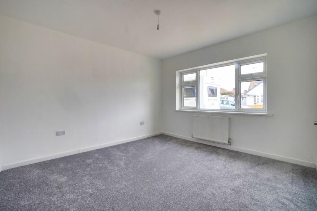 2nd Bedroom