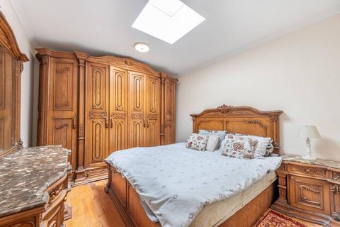 1 bedroom flat to rent, Peter Avenue, Willesden Green, London, NW10