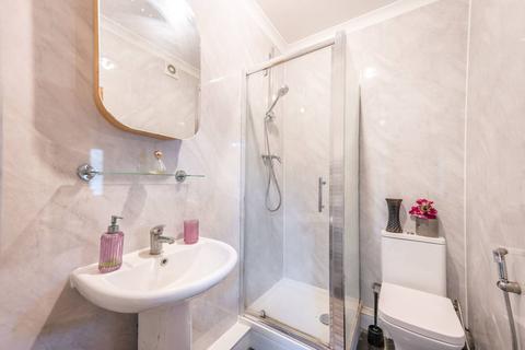 1 bedroom flat to rent, Peter Avenue, Willesden Green, London, NW10