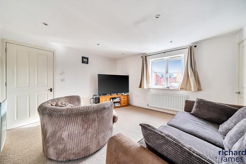 2 bedroom coach house for sale, Dinton Close, Redhouse, Swindon, SN25