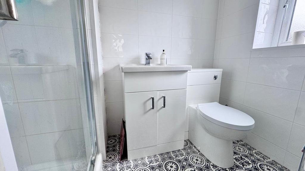 Ensuite