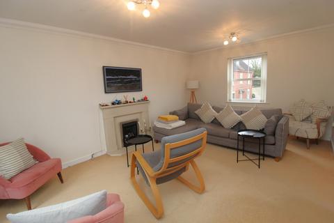 4 bedroom end of terrace house to rent, Sawyers Grove, CM15