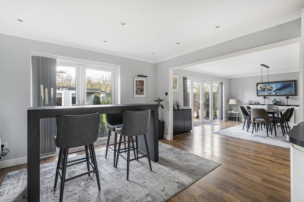 Breakfast Bar