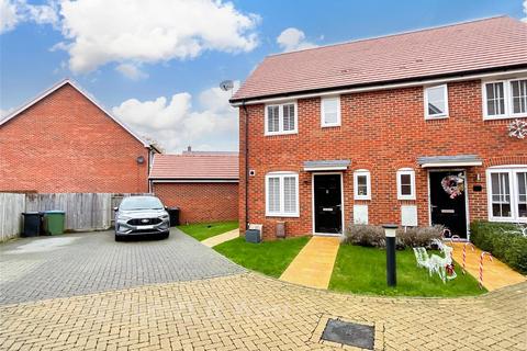 3 bedroom semi-detached house for sale, Squires Grove, Eastergate, Chichester, West Sussex