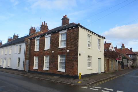 undefined, Cross Street, Holt
