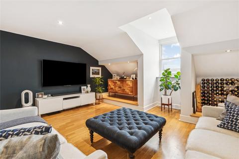 2 bedroom apartment for sale, Trinity Road, SW17