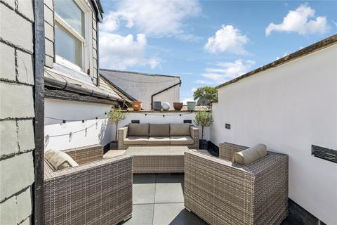 2 bedroom apartment for sale, Trinity Road, SW17