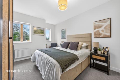 2 bedroom apartment for sale, Russell Hill Road, Purley