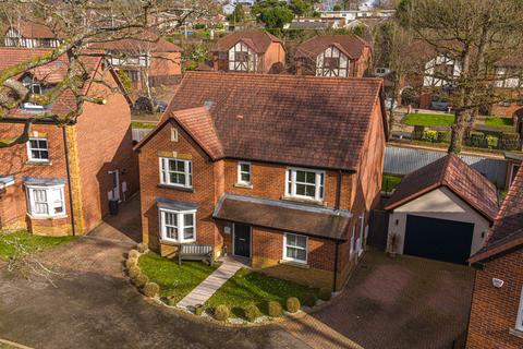 undefined, Commodore Lane, Llanyravon, NP44