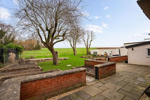 undefined, The Druce, Clavering