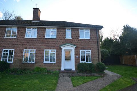 2 bedroom flat to rent, Cedars Court, Leicester