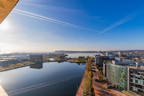 2 bedroom apartment to rent, Falcon Drive, Cardiff CF10