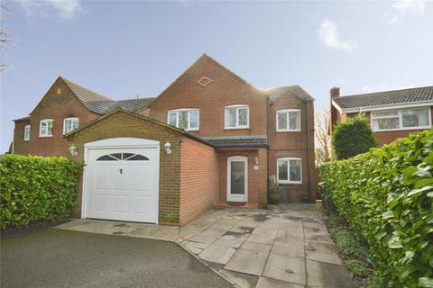 4 bedroom detached house for sale, Burton Road, Swadlincote DE11