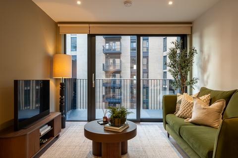 1 bedroom flat to rent, E-55, Kew Curve, Capital Interchange Way, Brentford, TW8