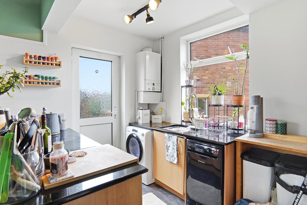Leedsandbradfordroad021