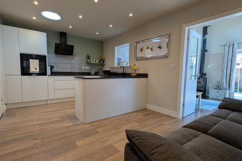 3 bedroom detached bungalow for sale, South Park, Lytham