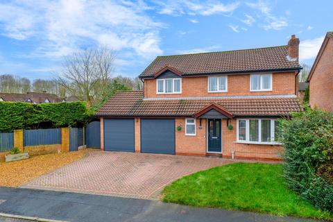 Glendinning Way, Madeley, TF7