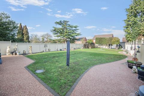 4 bedroom detached house for sale, Meadow View Weston Road, Aston Clinton