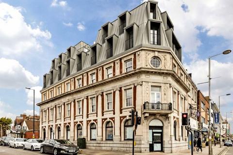 2 bedroom flat for sale, Uxbridge Road, London W13