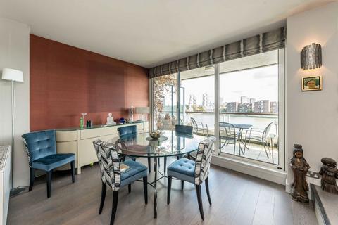 2 bedroom flat for sale, Thames Quay, London SW10