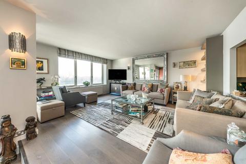 2 bedroom flat for sale, Thames Quay, London SW10