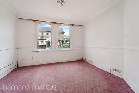 4 bedroom end of terrace house for sale, Cromwell Road, Feltham