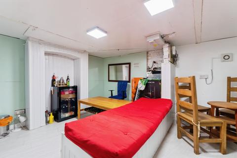 2 bedroom end of terrace house for sale, Hastings Street, Loughborough