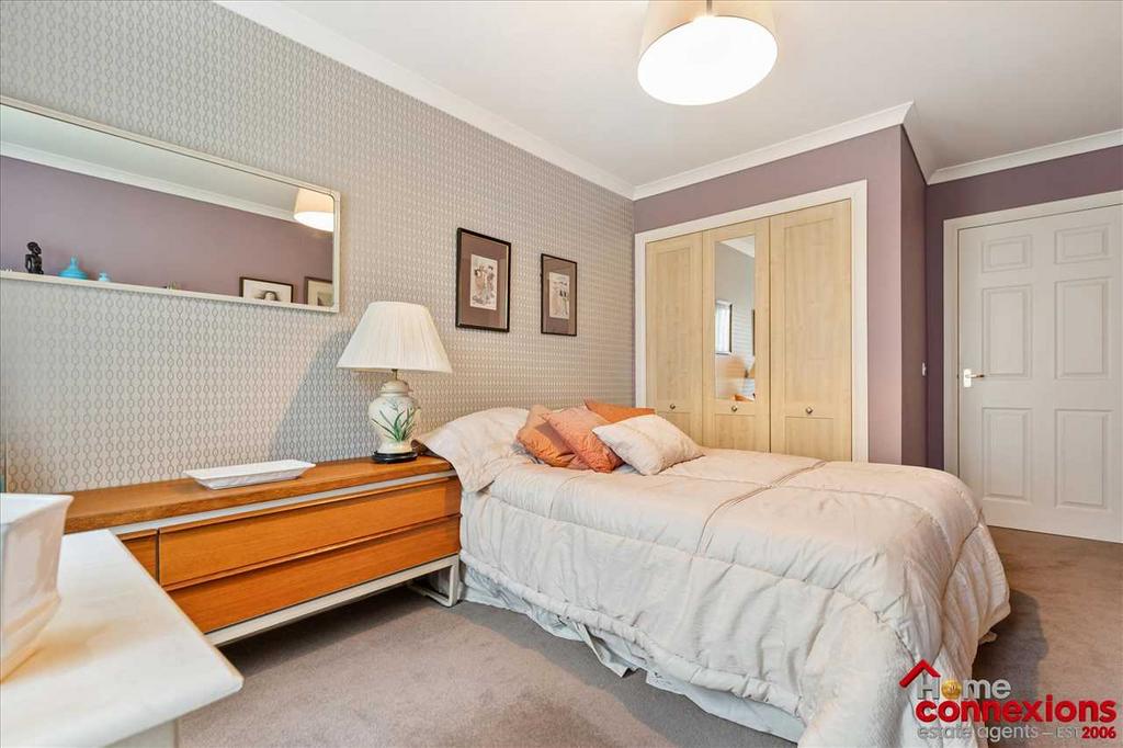 Bedroom Two (2)