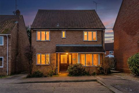 4 bedroom detached house for sale, Beatty Rise, South Woodham Ferrers, Chelmsford, Essex, CM3