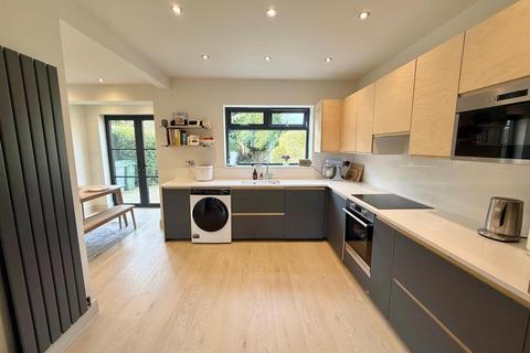 3 bedroom detached house for sale, Ivy Road, Macclesfield