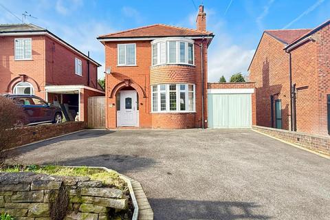 3 bedroom detached house for sale, Ivy Road, Macclesfield
