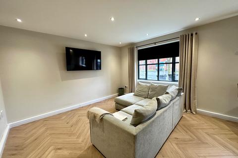 undefined, Monins Avenue, Tipton DY4
