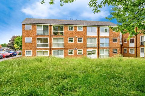 1 bedroom flat for sale, Burns Drive, Hemel Hempstead