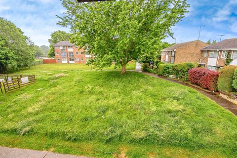 1 bedroom flat for sale, Burns Drive, Hemel Hempstead