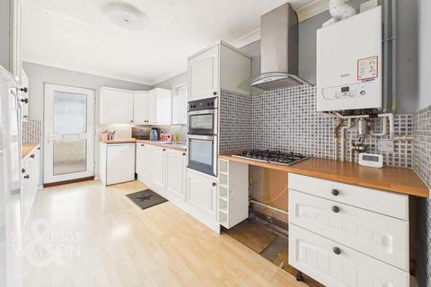 2 bedroom detached bungalow for sale, Borrowdale Drive, Norwich