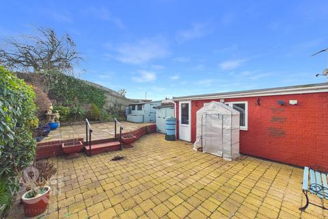 2 bedroom detached bungalow for sale, Borrowdale Drive, Norwich