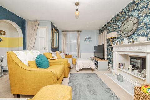 2 bedroom terraced house for sale, Church Walk, Sudbury