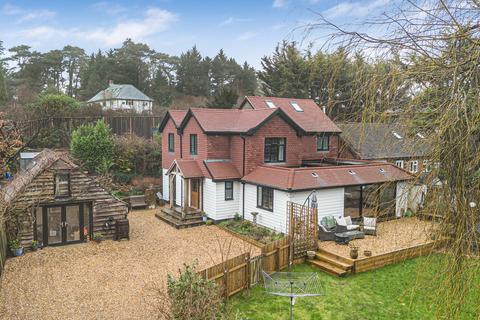 undefined, Upper Hammer Lane, Bramshott Chase