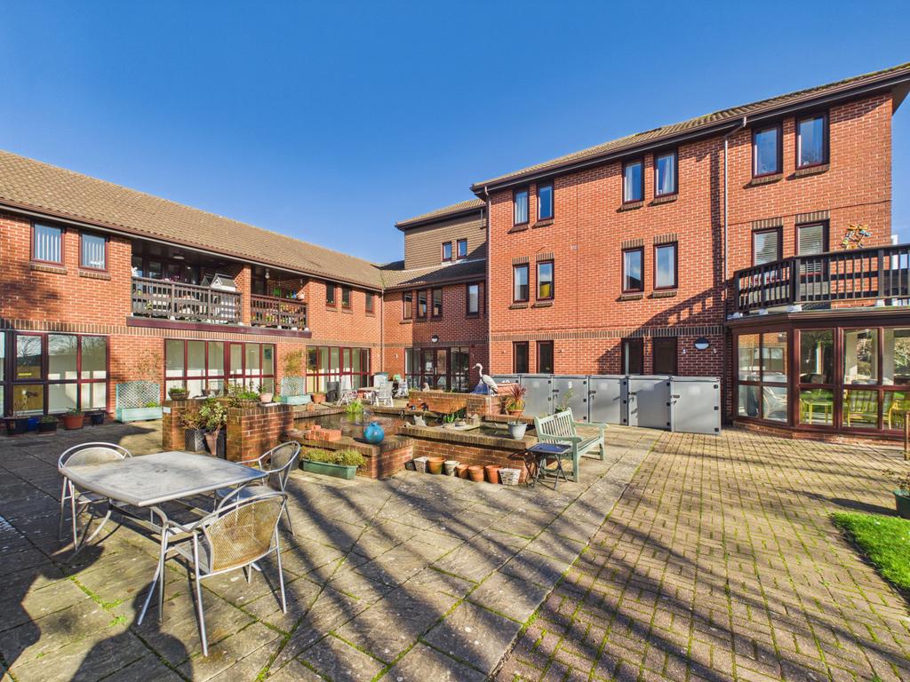 1 Bedroom Flat for Sale