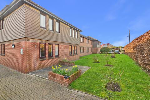 1 bedroom flat for sale, Hambleside Court, Hamble, SO31 4QE
