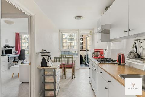 undefined, St. Aubins Court, De Beauvoir Estate, London, N1