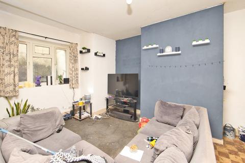 1 bedroom flat for sale, Foord Road South, Folkestone, Kent, CT20