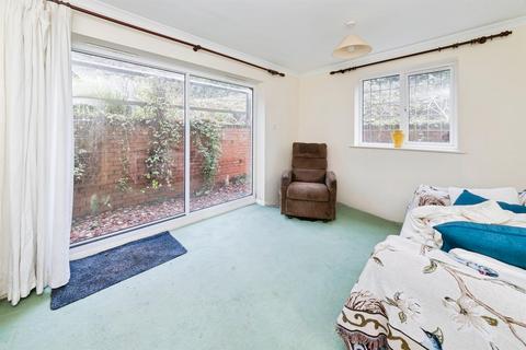 2 bedroom end of terrace house for sale, Squirrel Ridge, Crawley Down, Crawley