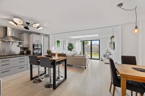 undefined, Liberty Close, Great Sankey, WA5