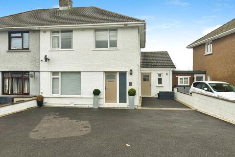 Heol Las, Pencoed, Bridgend, CF35
