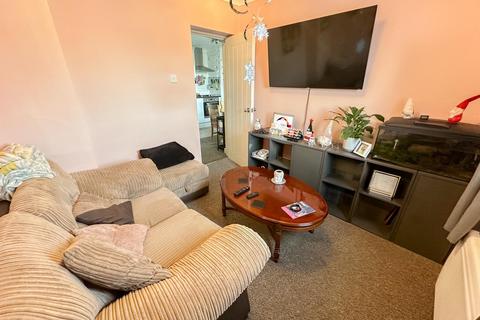1 bedroom ground floor flat for sale, Church Street, Old Town, Eastbourne